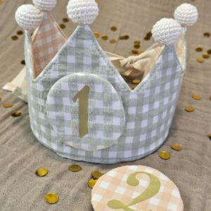 CUMPLEAÑOS NIÑO CORONA