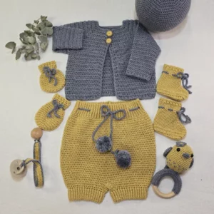 CONJUNTO GRIS Y AMARILLO